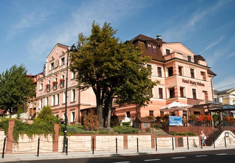 Hotel Maria Helena Szczawno-Zdroj Bagian luar foto