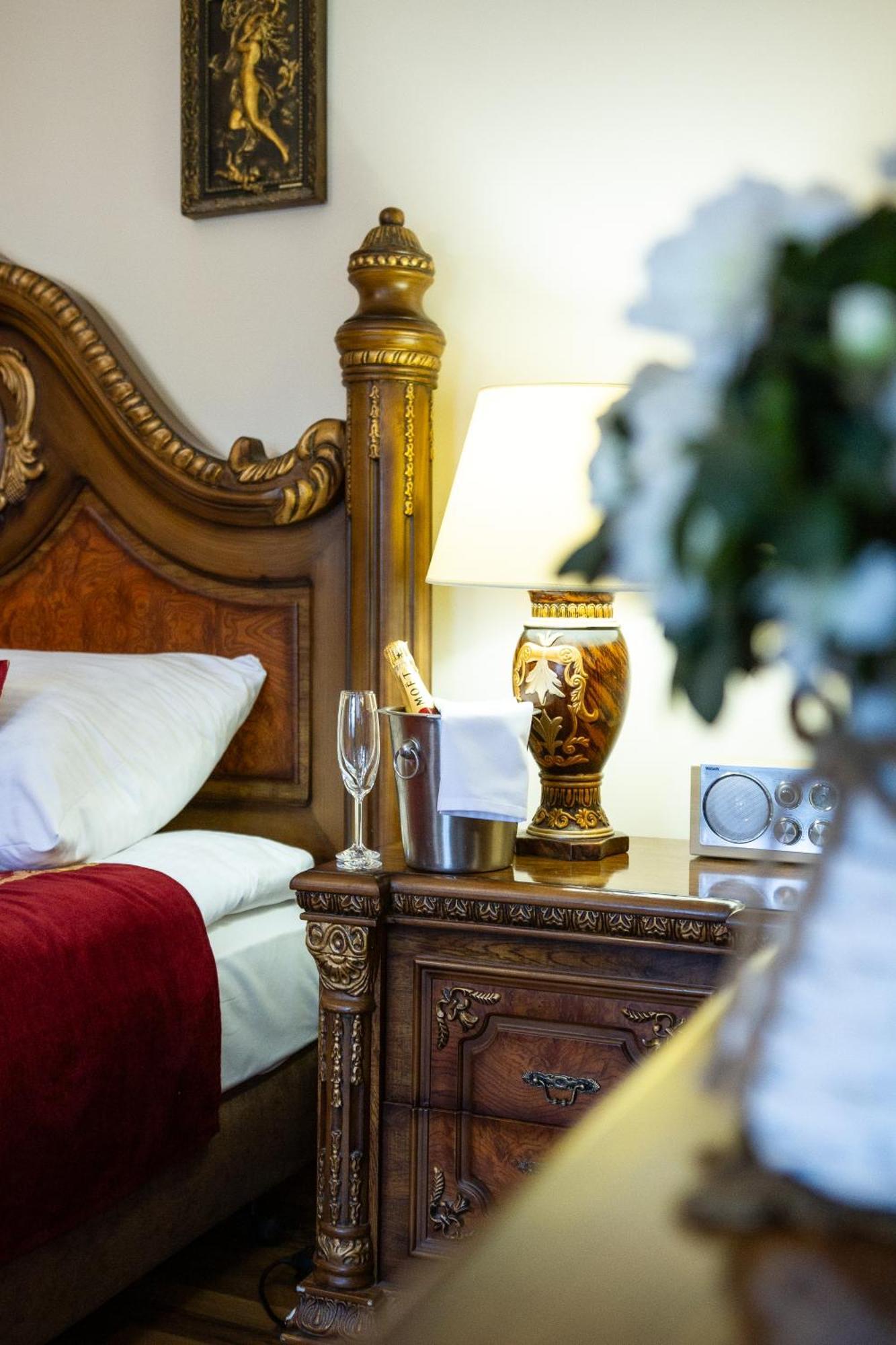 Hotel Maria Helena Szczawno-Zdroj Bagian luar foto