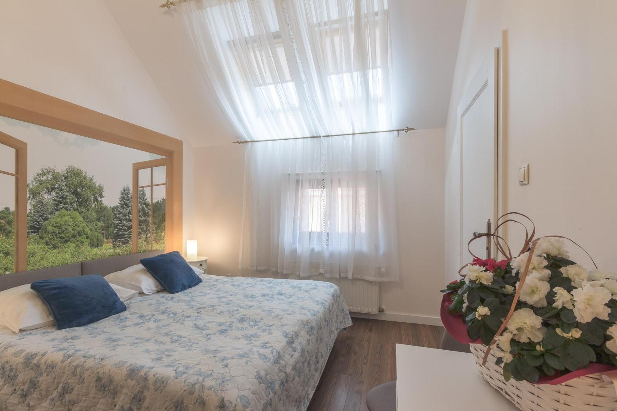 Hotel Maria Helena Szczawno-Zdroj Bagian luar foto