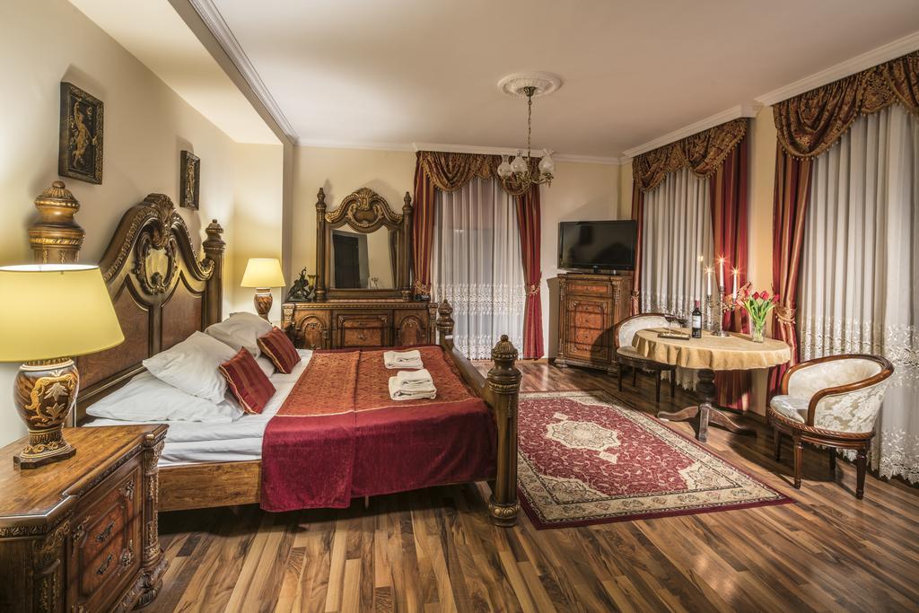 Hotel Maria Helena Szczawno-Zdroj Bagian luar foto