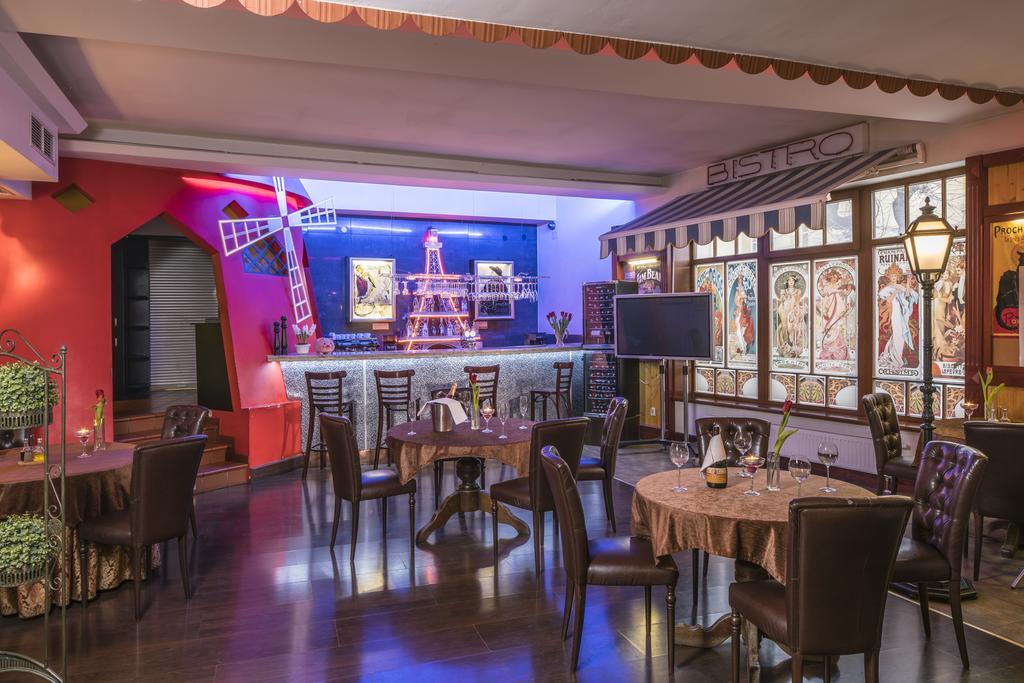 Hotel Maria Helena Szczawno-Zdroj Bagian luar foto